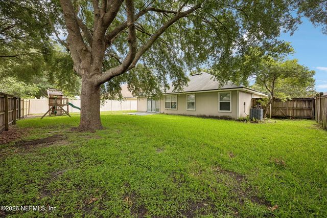8531 LONGFORD Drive, Jacksonville, FL 32244