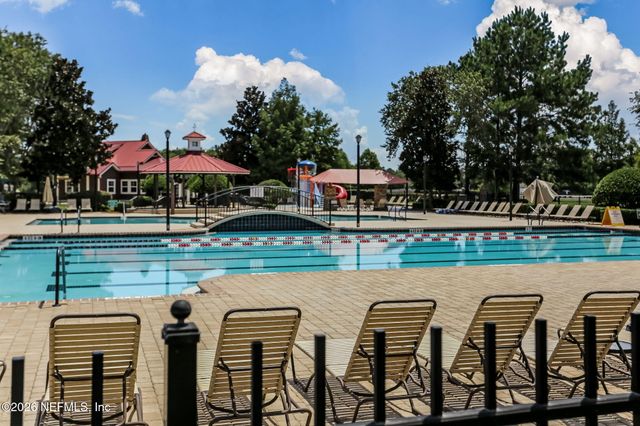 8531 LONGFORD Drive, Jacksonville, FL 32244