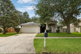 8531 LONGFORD Drive, Jacksonville, FL 32244