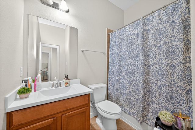 12739 Bridle Springs Lane, Houston, TX 77044