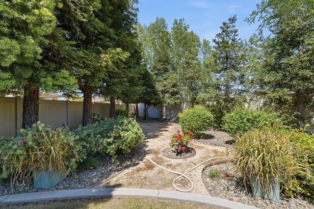 2159 Knollwood Ct, Manteca, CA 95336