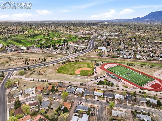 3712 Sheffield Lane, Colorado Springs, CO 80907