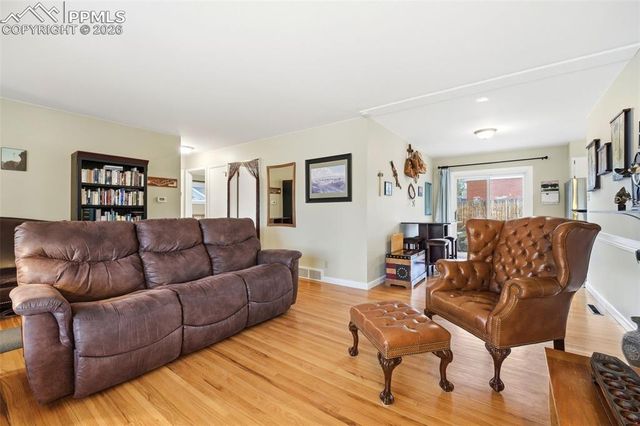 3712 Sheffield Lane, Colorado Springs, CO 80907