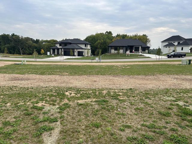 Lt30 CRESCENT HILL DRIVE, Sussex, WI 53089