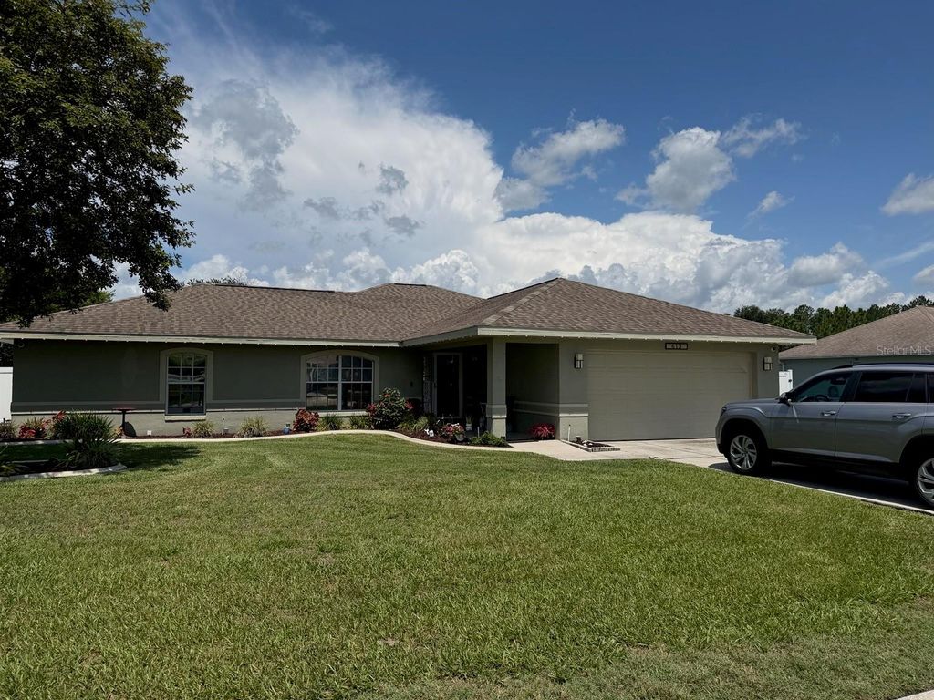 613 BERKLEY POINTE PASS, Auburndale, FL 33823