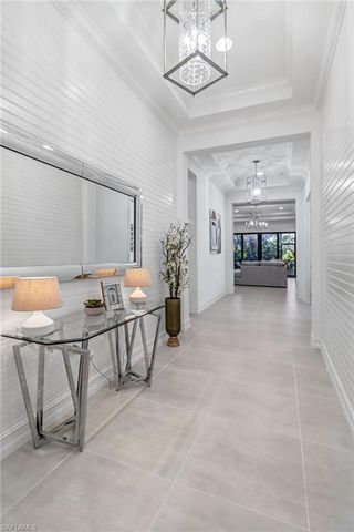 9264 Glenforest DR, Naples, FL 34120