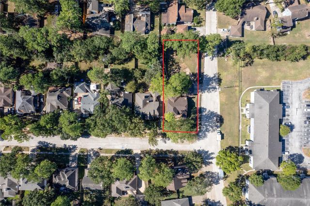 15627 Lago Villa Drive, Tomball, TX 77377