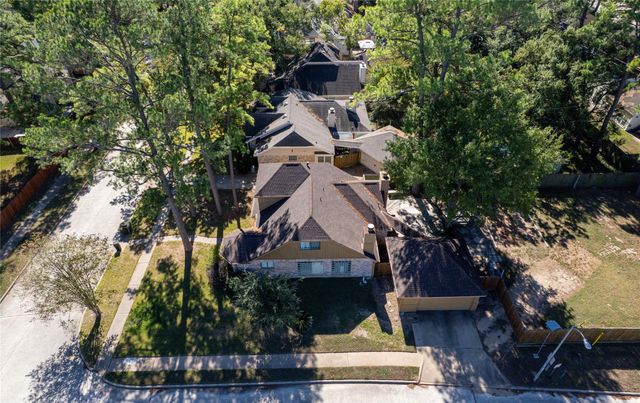15627 Lago Villa Drive, Tomball, TX 77377