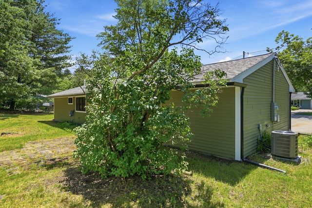 14 Temi Road, Chelmsford, MA 01824