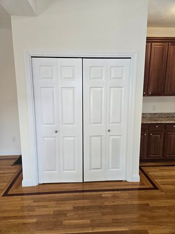 569 Adams 1, Milton, MA 02186