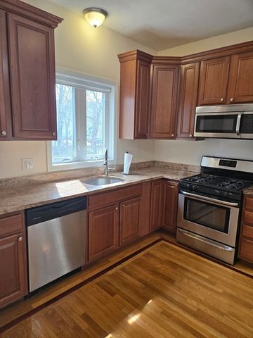 569 Adams 1, Milton, MA 02186