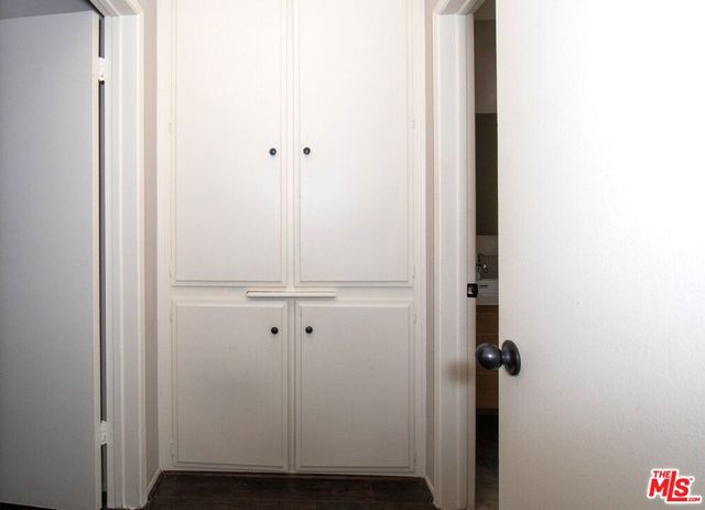 6001 Canterbury Drive 303, Culver City, CA 90230