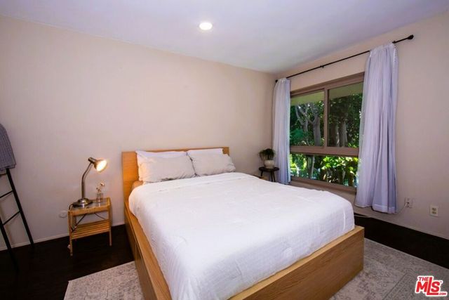 6001 Canterbury Drive 303, Culver City, CA 90230