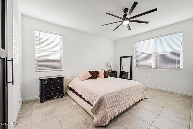 2516 W SEAVER Avenue, Apache Junction, AZ 85120