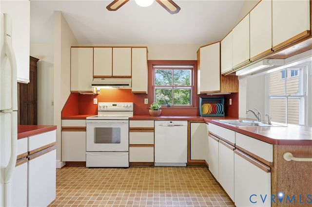 18107 Lucy Ln, Montpelier, VA 23192