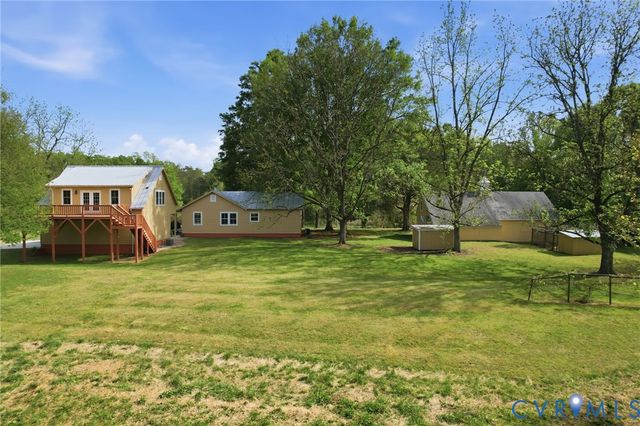 18107 Lucy Ln, Montpelier, VA 23192