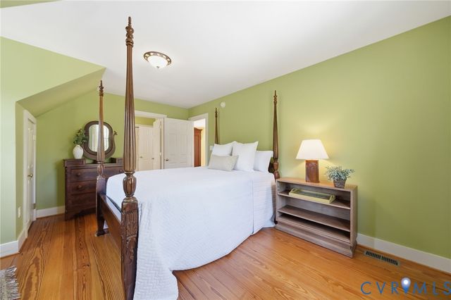 18107 Lucy Ln, Montpelier, VA 23192