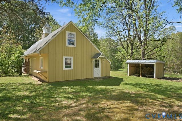 18107 Lucy Ln, Montpelier, VA 23192
