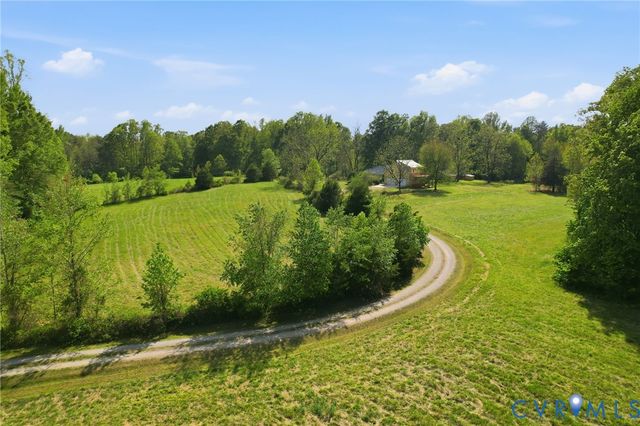 18107 Lucy Ln, Montpelier, VA 23192