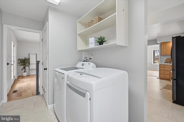 845 WHITMER RD, Shenandoah Junction, WV 25442