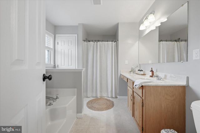 845 WHITMER RD, Shenandoah Junction, WV 25442