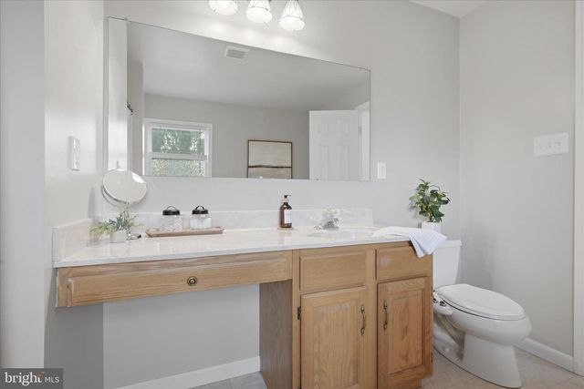 845 WHITMER RD, Shenandoah Junction, WV 25442