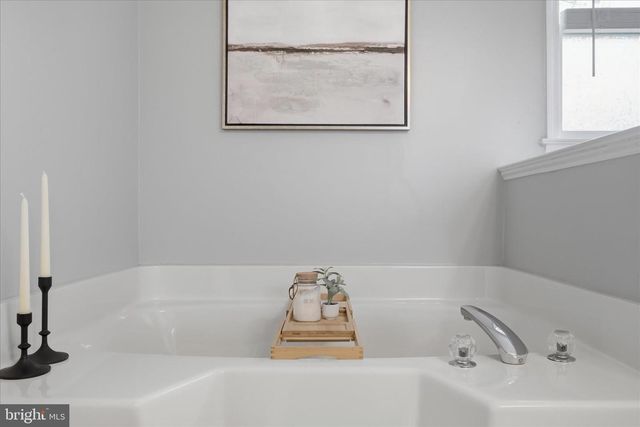 845 WHITMER RD, Shenandoah Junction, WV 25442