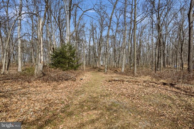 845 WHITMER RD, Shenandoah Junction, WV 25442