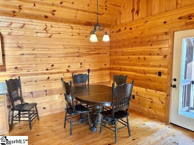 17 River Rock Court, Cleveland, SC 29635