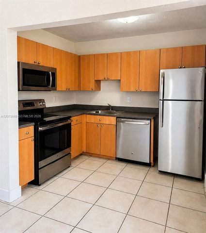 4601 NW 9th Drive 4601, Plantation, FL 33317