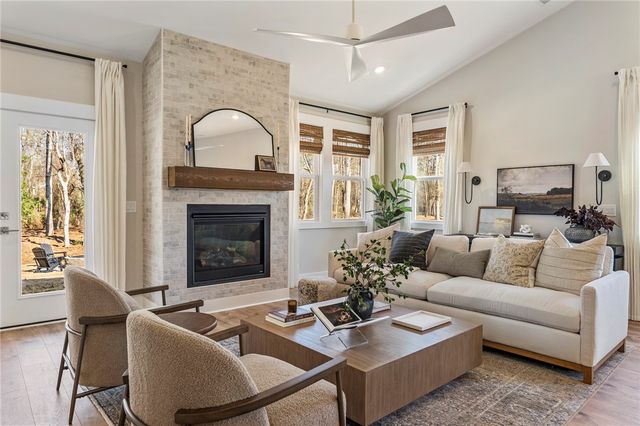 605 Autumn Mill Drive, Seneca, SC 29678