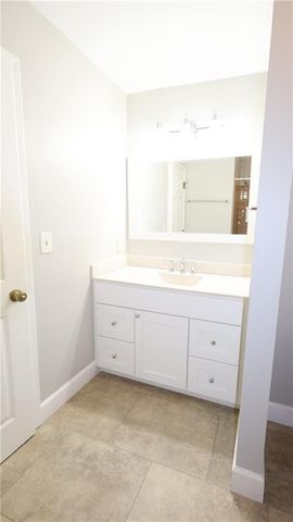 1359 Oakengate Drive, Stone Mountain, GA 30083