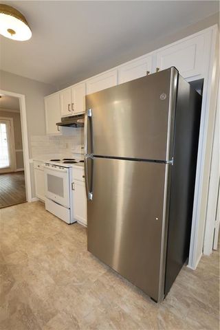 1359 Oakengate Drive, Stone Mountain, GA 30083