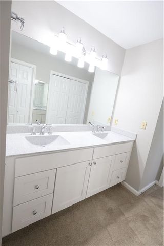 1359 Oakengate Drive, Stone Mountain, GA 30083
