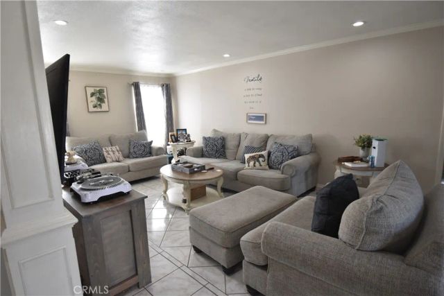 848 Via Felipe, Corona, CA 92882