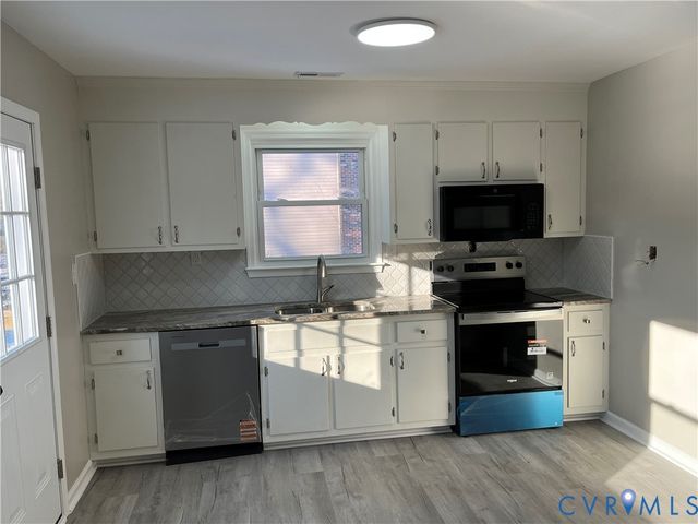 3908 Elsie Dr, Dinwiddie, VA 23803