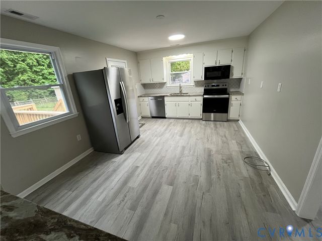 3908 Elsie Dr, Dinwiddie, VA 23803