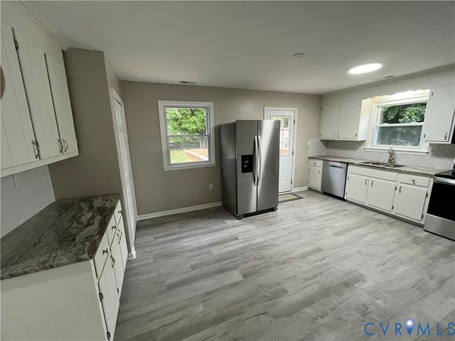 3908 Elsie Dr, Dinwiddie, VA 23803