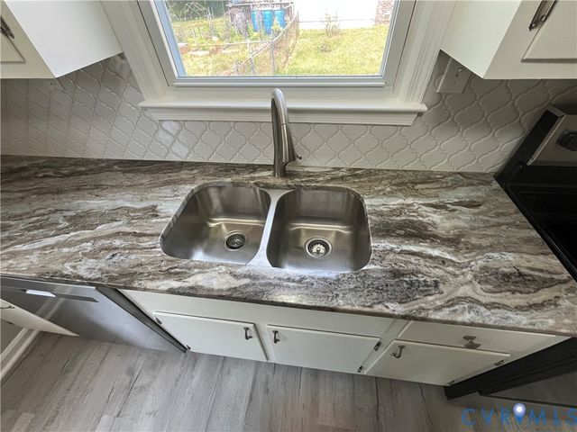 3908 Elsie Dr, Dinwiddie, VA 23803