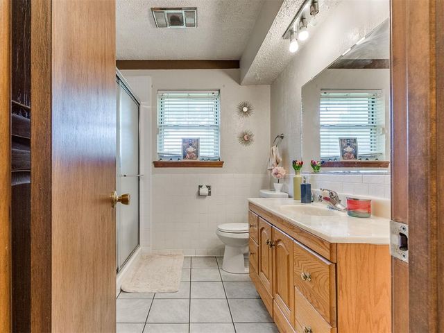 6500 NW 12th Street, Oklahoma City, OK 73127