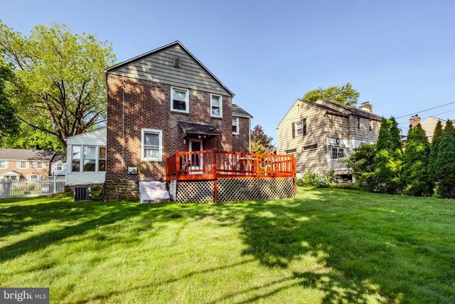 2605 WOODLEIGH RD, Havertown, PA 19083