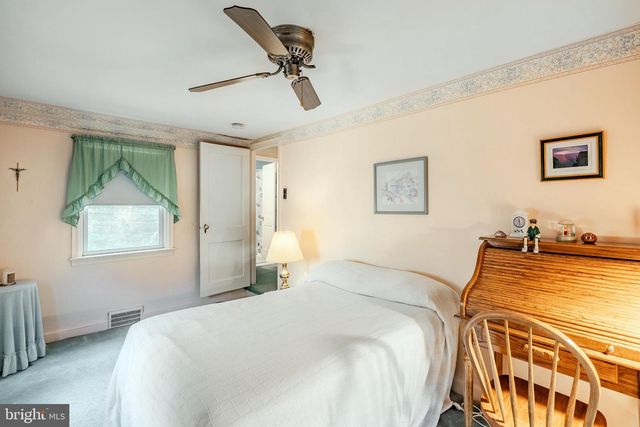 2605 WOODLEIGH RD, Havertown, PA 19083