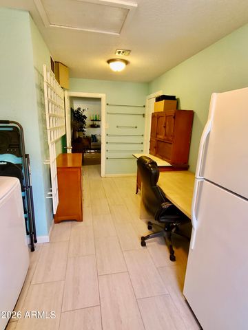 6756 S Oak Street, Tempe, AZ 85283