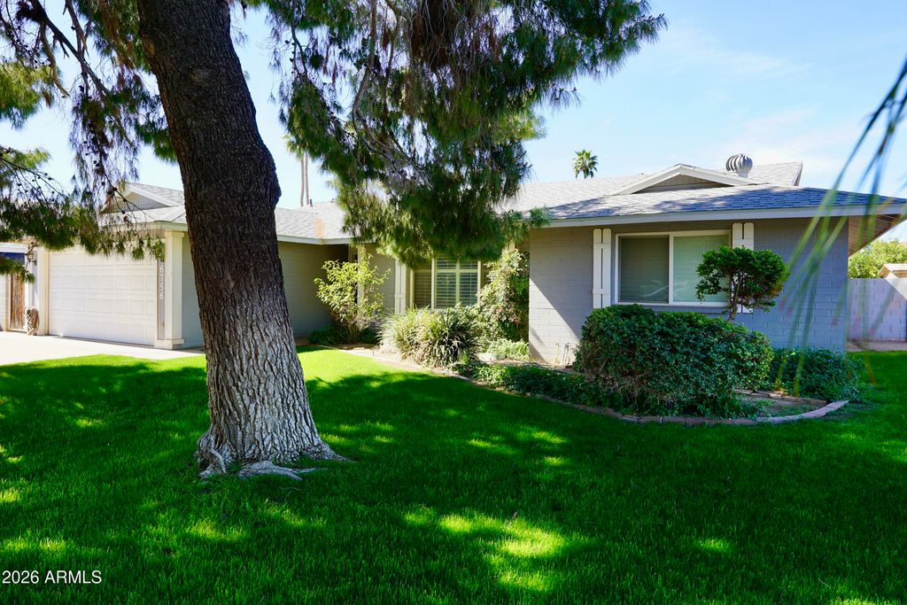 6756 S Oak Street, Tempe, AZ 85283