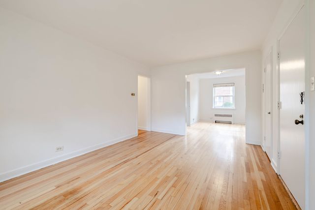 506 Bonnie Brae Place 1G, River Forest, IL 60305