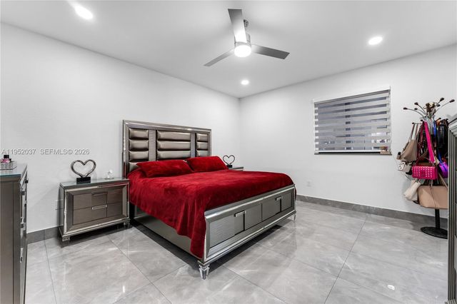 12716 SW 224th St, Miami, FL 33170