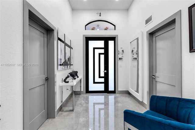 12716 SW 224th St, Miami, FL 33170