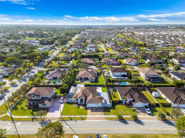 12716 SW 224th St, Miami, FL 33170