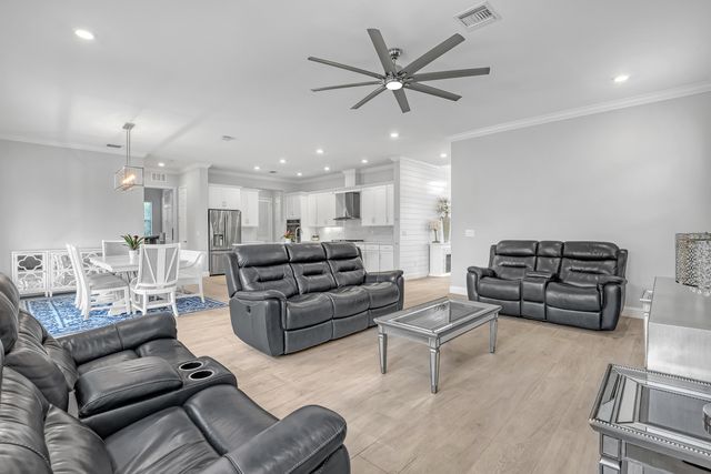 1047 Ember Ridge Run, Loxahatchee, FL 33470