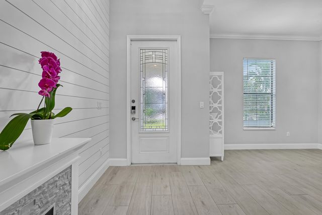 1047 Ember Ridge Run, Loxahatchee, FL 33470